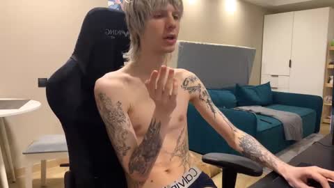 Satoshi online show from 04/16/26, 09:39