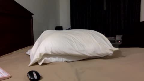 Snapshot of satrcam chatting on 12/03/24, 02:14 dnik online show from 12/03/24, 02:14