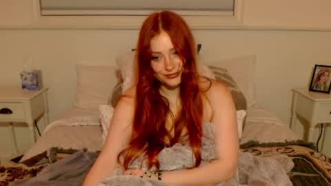 Snapshot of satrinarose chatting on 01/14/25, 08:31 Rose online show from 01/14/25, 08:31