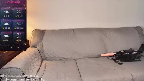 Saturn Girl online show from 10/03/25, 05:21