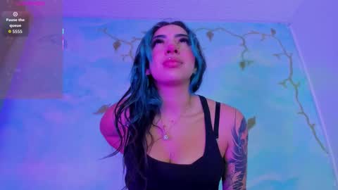 Saturnooo online show from 11/08/25, 07:52