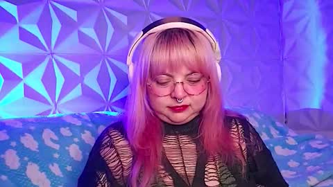 Gina George online show from 03/08/26, 12:30