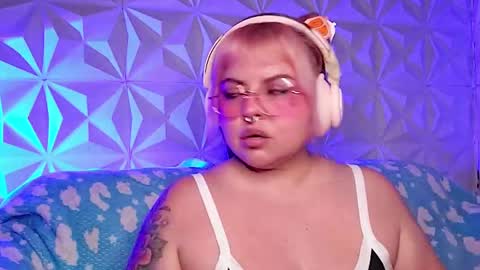 Gina George online show from 04/14/26, 12:16