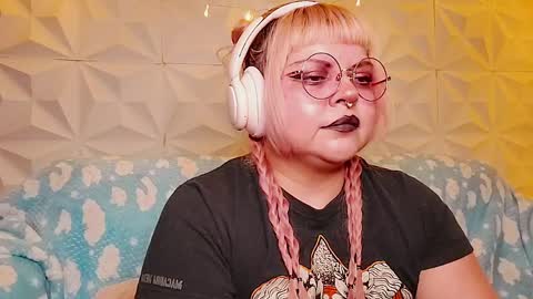 Gina George online show from 05/15/26, 10:50
