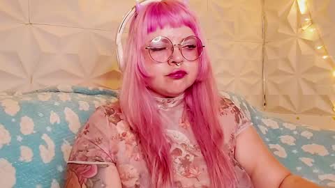 Gina George online show from 05/24/26, 02:49
