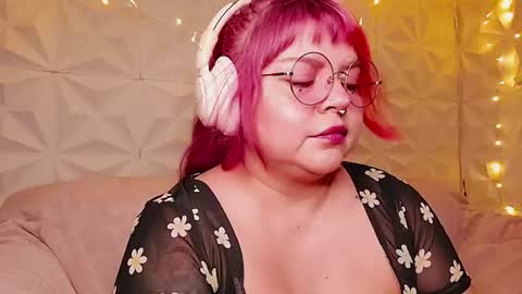 Gina George online show from 07/19/26, 12:25