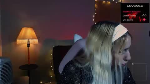 Snapshot of saucy_jenn1 chatting on 01/12/25, 01:53 I AM JENN online show from 01/12/25, 01:53