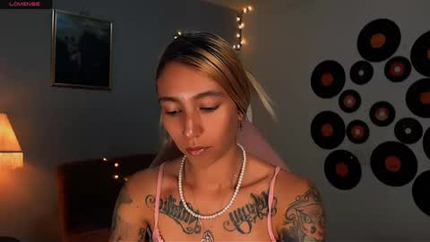 I AM JENN  online show from 03/02/25, 01:26