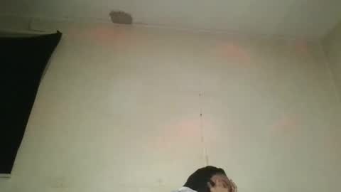 Shaniiice online show from 10/27/25, 10:25