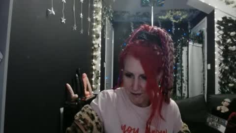 Snapshot of saucysky chatting on 03/01/25, 09:26 SaucySky online show from 03/01/25, 09:26