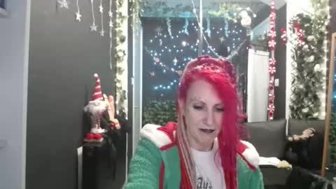 SaucySky online show from 12/13/25, 10:15