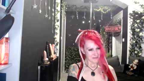 SaucySky online show from 03/31/26, 08:31