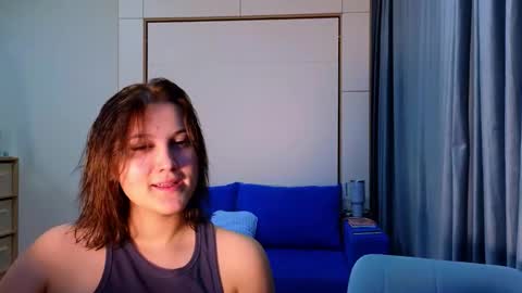 Snapshot of sav_anna chatting on 10/10/25, 02:16 LUNA and ANNA online show from 10/10/25, 02:16