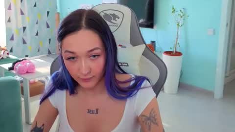 Ariel online show from 02/20/26, 06:26