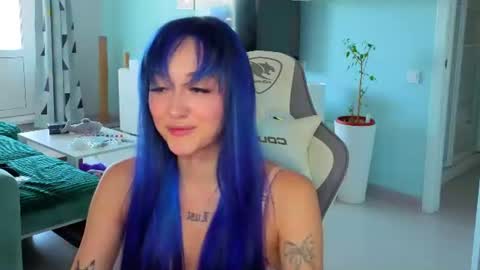 Ariel online show from 06/24/26, 04:11