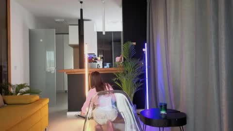 Wild influence online show from 04/06/26, 04:46