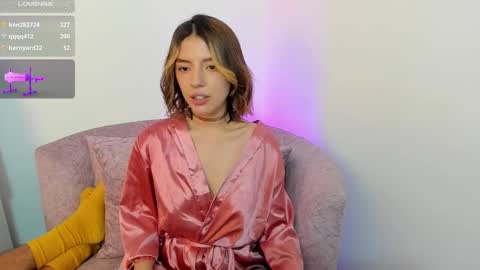 Snapshot of savagesweethearts chatting on 12/09/24, 09:05 savagesweethearts online show from 12/09/24, 09:05