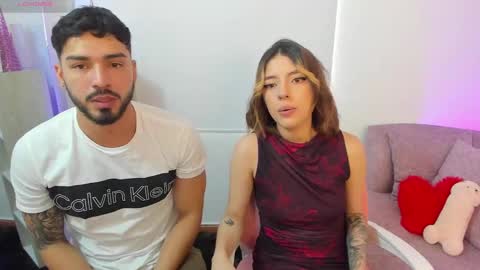 Snapshot of savagesweethearts chatting on 12/19/24, 04:46 savagesweethearts online show from 12/19/24, 04:46