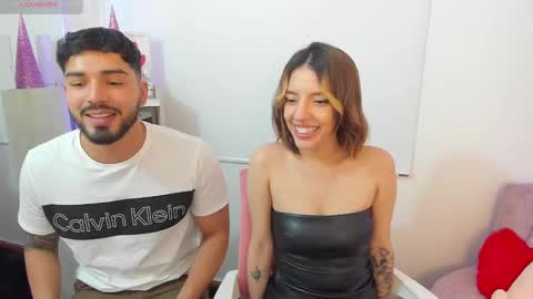 Snapshot of savagesweethearts chatting on 12/19/24, 10:53 savagesweethearts online show from 12/19/24, 10:53