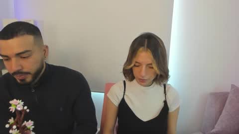 Snapshot of savagesweethearts chatting on 01/10/25, 03:37 savagesweethearts online show from 01/10/25, 03:37