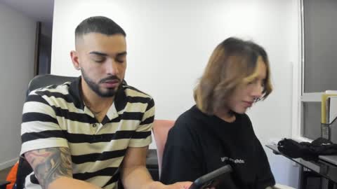 Snapshot of savagesweethearts chatting on 01/27/25, 01:48 savagesweethearts online show from 01/27/25, 01:48