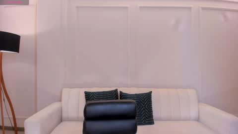 Snapshot of savannahstorm_ chatting on 01/30/25, 12:37 S a v a n n a h online show from 01/30/25, 12:37