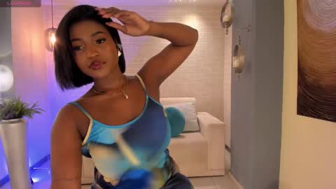 Snapshot of savannahstorm_ chatting on 03/09/25, 11:47 S a v a n n a h online show from 03/09/25, 11:47