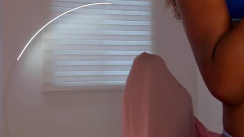 Savannahwildee online show from 06/23/26, 12:25