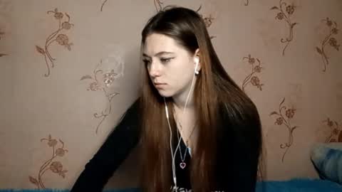 Snapshot of savannasotos chatting on 10/04/25, 07:01 Sophie online show from 10/04/25, 07:01