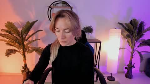 save the qween online show from 02/01/25, 07:15