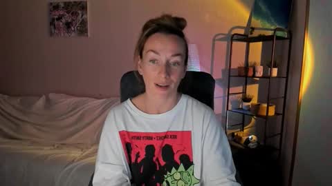 save the qween online show from 09/10/25, 12:16