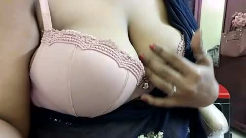 Snapshot of savita0969 chatting on 07/14/26, 02:05 Anjali online show from 07/14/26, 02:05