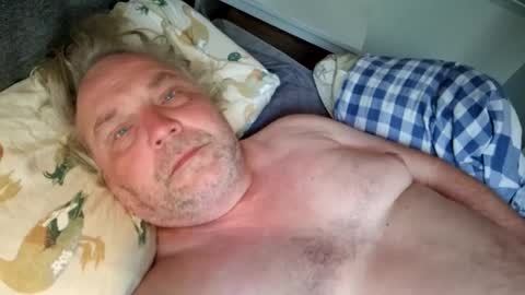 Snapshot of savlan chatting on 09/29/25, 06:40 savlan online show from 09/29/25, 06:40