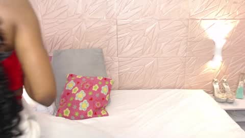 savory_pussy18 online show from 02/01/25, 12:37