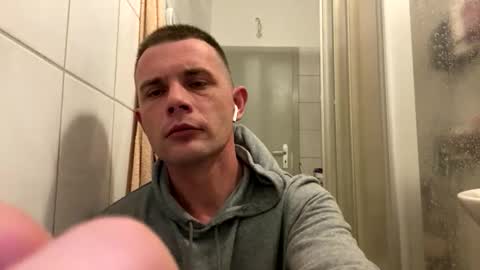 chamomile online show from 10/12/25, 01:26