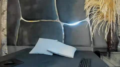 Bunny and Jayzy online show from 02/14/26, 10:50