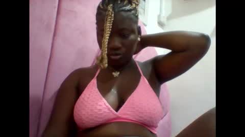 Snapshot of sayhaynastyx chatting on 09/21/25, 02:51 sayhaynastyx online show from 09/21/25, 02:51