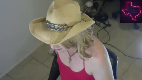 Cait or Caitlin online show from 02/25/25, 05:41