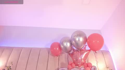 Snapshot of saylilith chatting on 02/22/25, 04:40 Say Lilith Monday to Saturday 700am to 140pm Colombian time online show from 02/22/25, 04:40