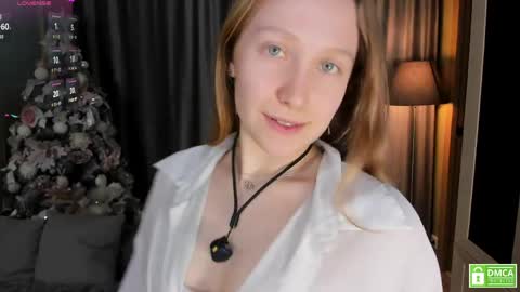 Ellis 3 online show from 04/12/26, 04:23