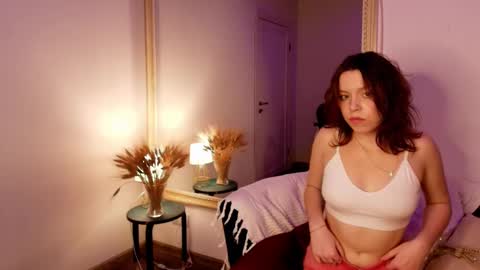 Snapshot of scaldingcream chatting on 02/23/25, 08:49 scaldingcream online show from 02/23/25, 08:49