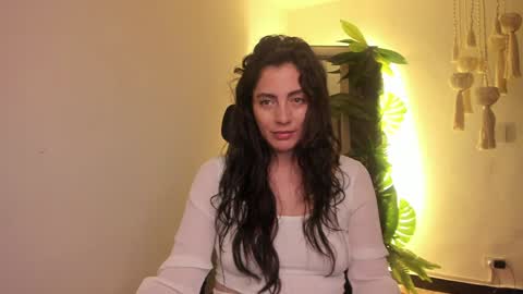 Venus online show from 01/03/25, 01:47