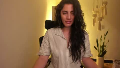 Venus online show from 01/15/25, 03:29