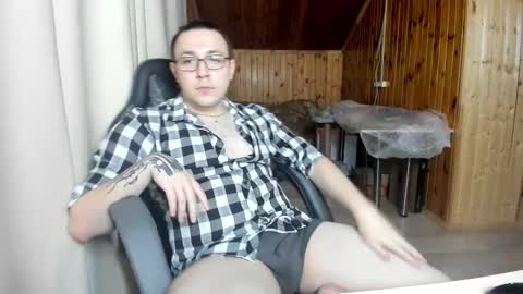 Snapshot of scandark chatting on 01/03/25, 03:01 scandark online show from 01/03/25, 03:01