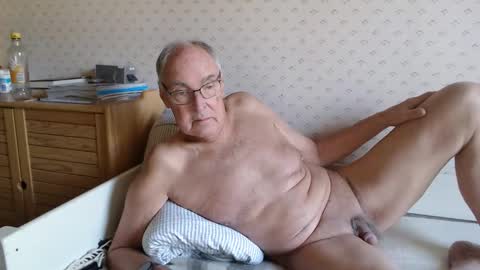 Scand online show from 10/28/25, 10:19