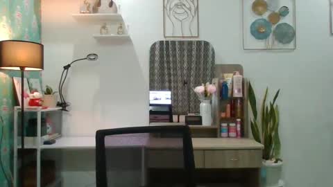 scarlett. online show from 01/09/25, 07:31