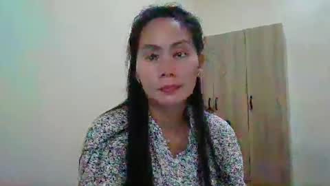 scarlett. online show from 02/17/25, 02:04