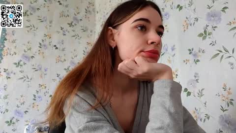 Snapshot of scarlet1flowers chatting on 10/15/25, 08:58 Kira online show from 10/15/25, 08:58