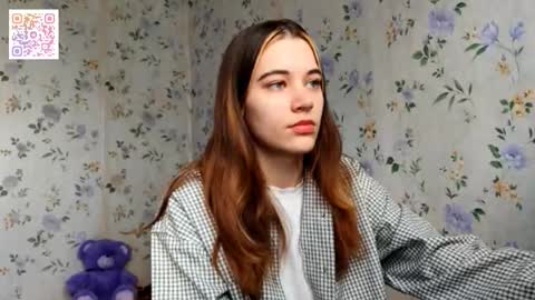 Kira online show from 11/14/25, 08:35