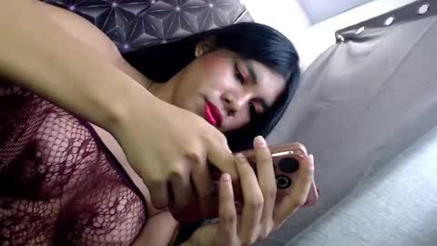 scarlet_111 online show from 07/01/26, 11:15